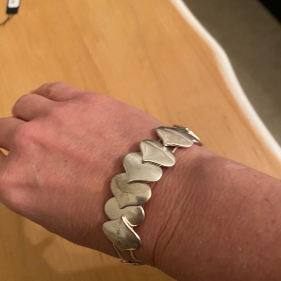 Fossil silver heart bracelet - Picture 2 of 3
